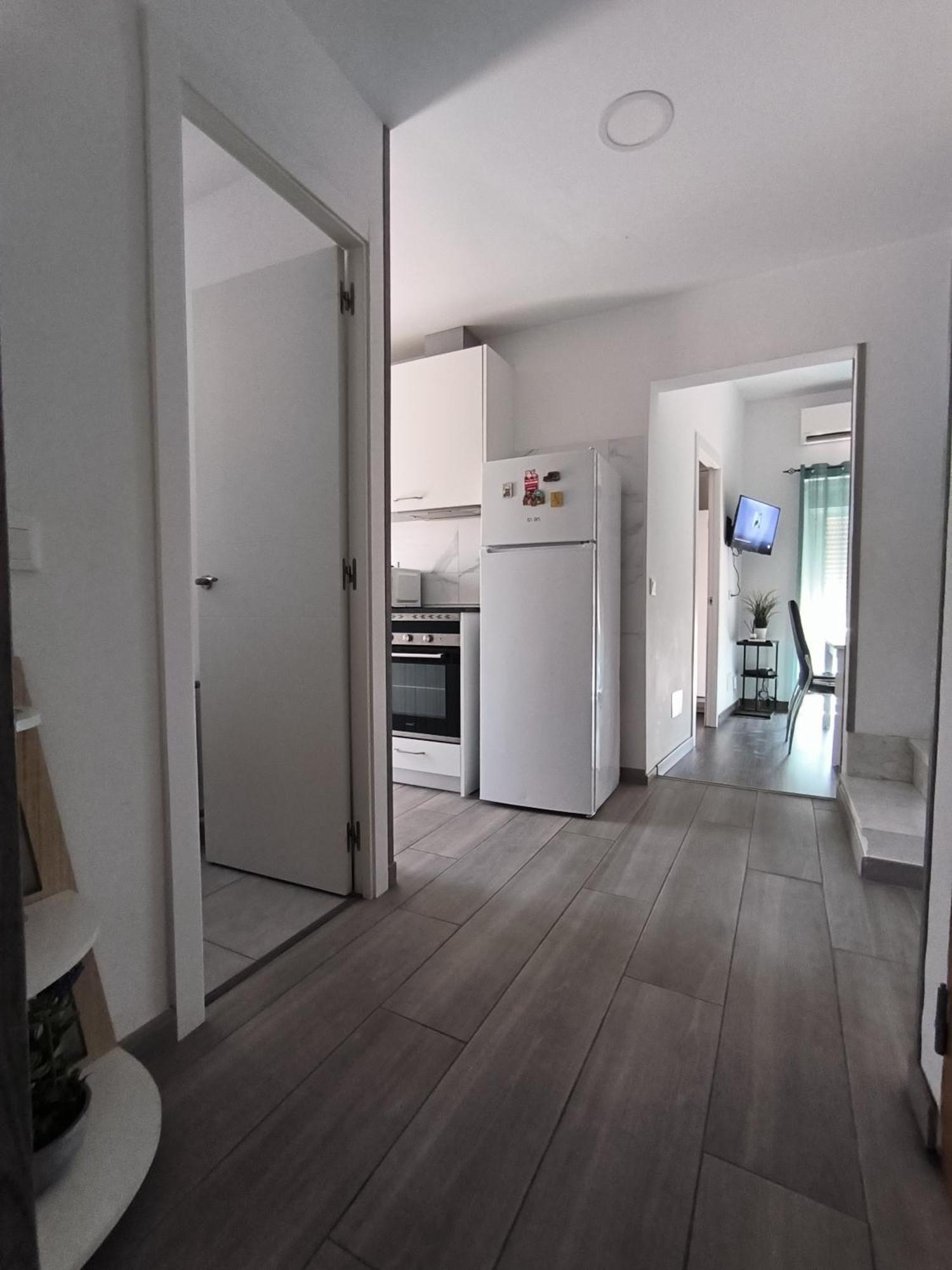 דירות Villarejo de Salvanés Casa Luzon, Terraza-Solarium Con Ducha Y Salon Rustico מראה חיצוני תמונה